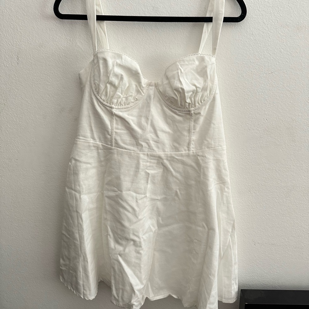 white beginning boutique dress